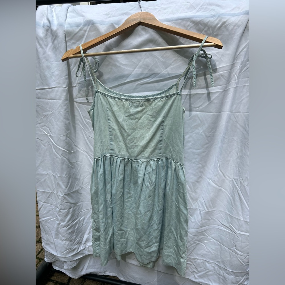 Light blue flowly dress